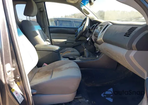 2012 Toyota Tacoma z USA, uszkodzony, nr VIN 5TFUX4EN2CX009397